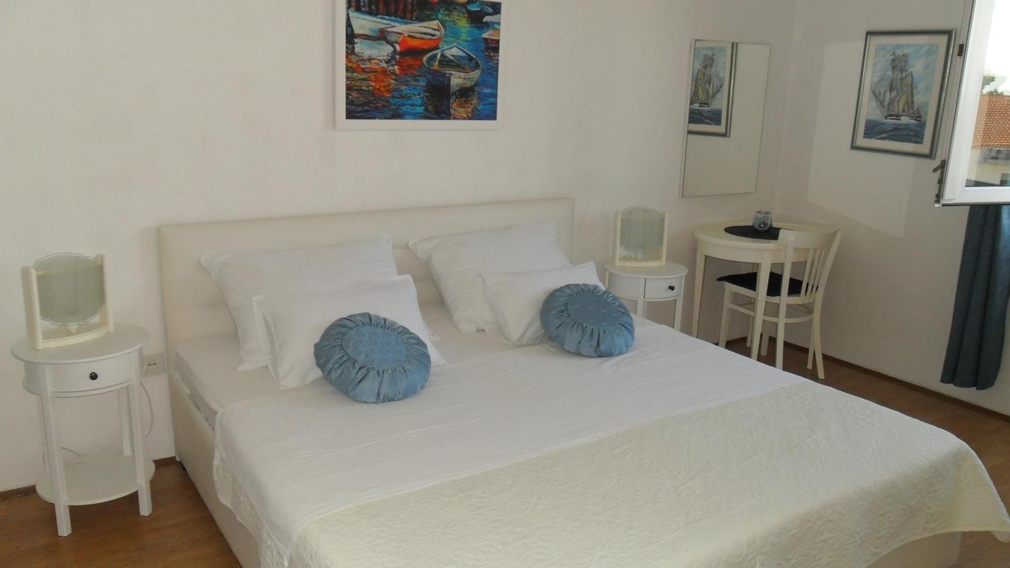 Apartments Aba Hvar Town