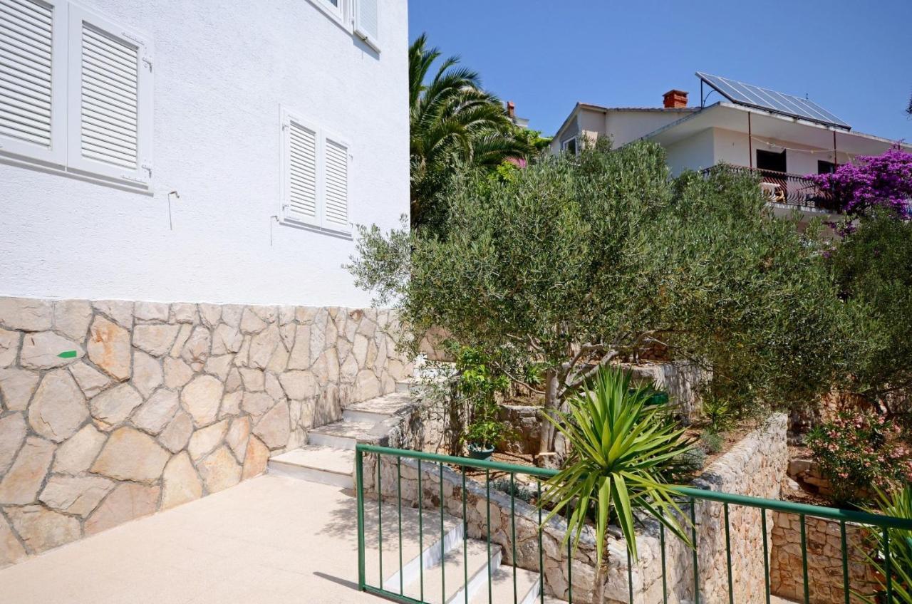 Apartment Apartments Aba Hvar Town